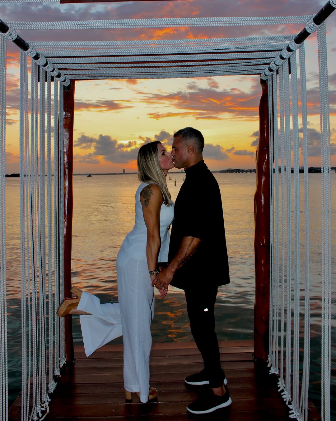 ex-feiticeira,-joana-prado-rebate-criticas-apos-polemica-envolvendo-sogro-de-86-anos