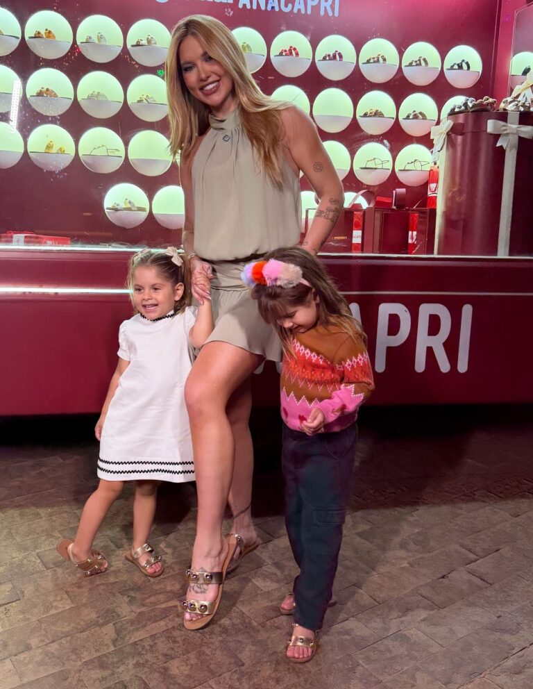 filha-de-peixe:-virginia-video-foto-de-maria-flor-em-momento-de-vaidade-e-derrete-web