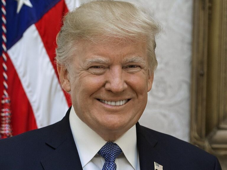 ‘papai-esta-em-casa’:-confira-cartao-de-natal-de-donald-trump