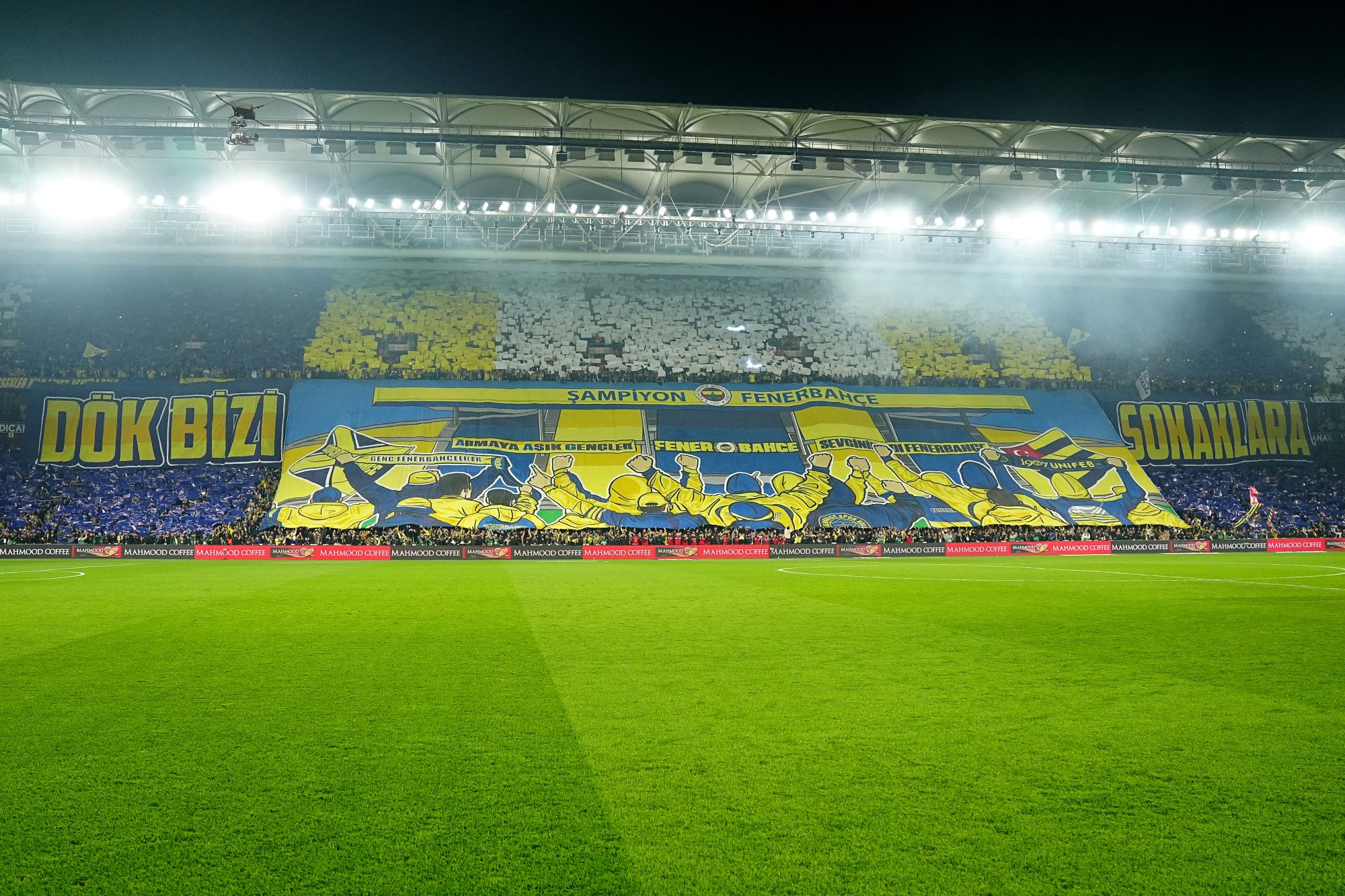 justica-turca-ordena-prisao-de-jogadores-de-galatasaray-e-fenerbahce