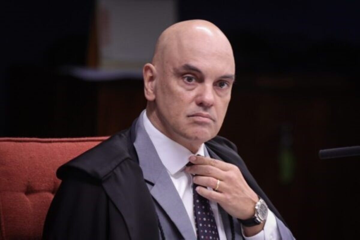 moraes-autoriza-comissao-da-camara-a-inspecionar-cela-de-bolsonaro