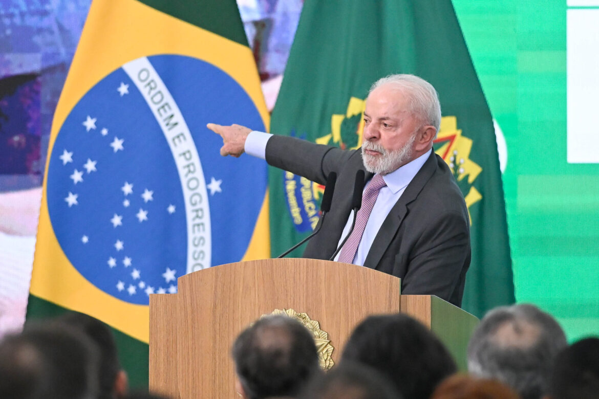 datafolha:-37%-avaliam-governo-lula-como-ruim-e-32%,-bom-ou-otimo