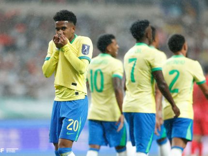 vai-ter-folga-no-trabalho?-fifa-confirma-horarios-e-locais-de-jogos-do-brasil-na-copa