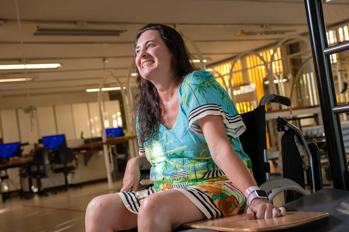 airbnb:-brasiliense-escorou-em-parapeito-ao-despencar de apartamento