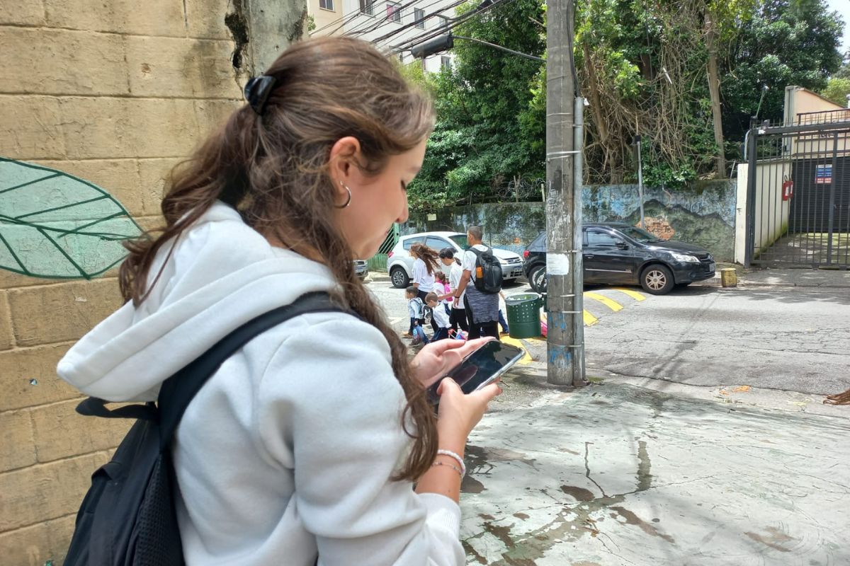 veto-a-celular-pegou?-escolas-avaliam-primeiro-ano-de-proibicao