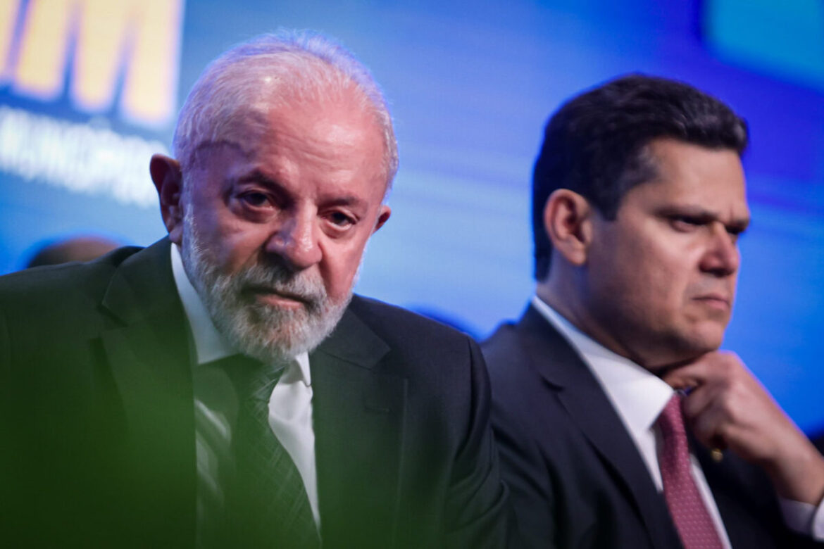 o-“momento-trump”-de-alcolumbre:-por-que-ele-recuou?