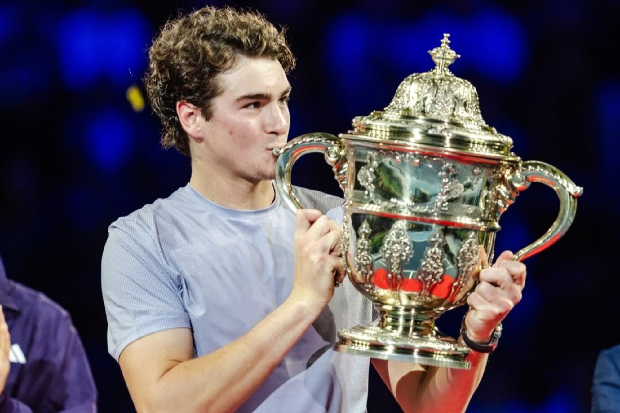 joao-fonseca-x-carlos-alcaraz:-saiba-onde-assistir-ao-duelo-em-miami