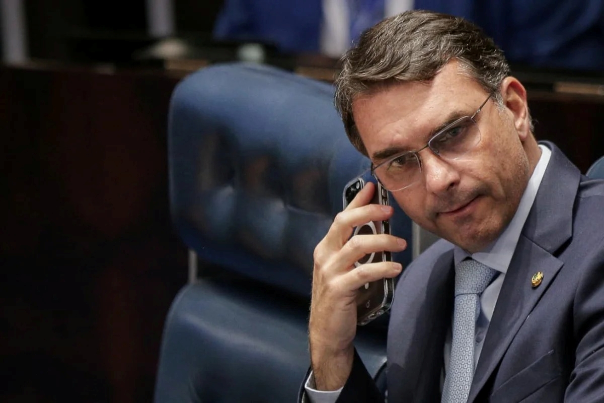 lideres-do-centrao-resistem-a-candidatura-de-flavio-e-buscam-isola-lo