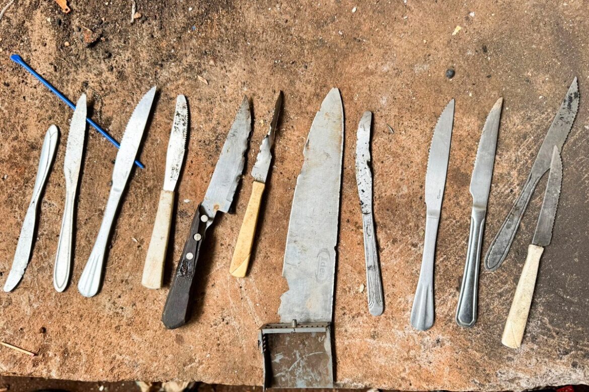 operacao-com-pessoas-em-situacao-de-rua-apreende-12-facas-na-asa-norte