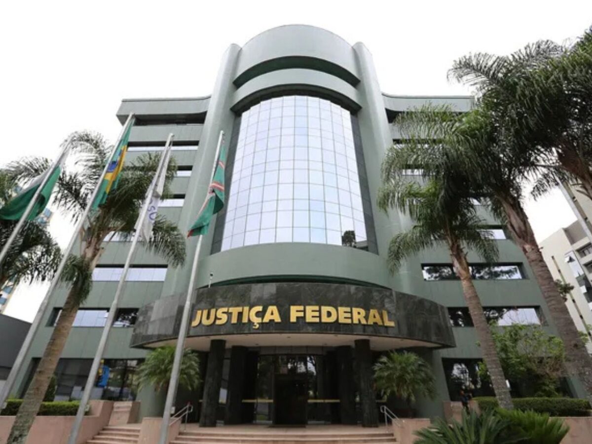 juiz-da-lava-jato-e-alvo-de-processo-disciplinar-por-furto-de-champanhe