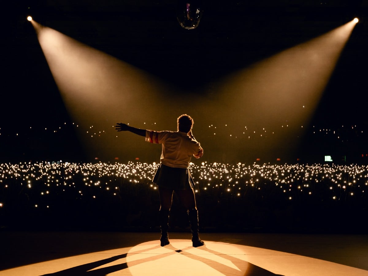 ultimo-suspiro-da-caju-tour:-liniker-encerra-no-df-o-ciclo-do-album