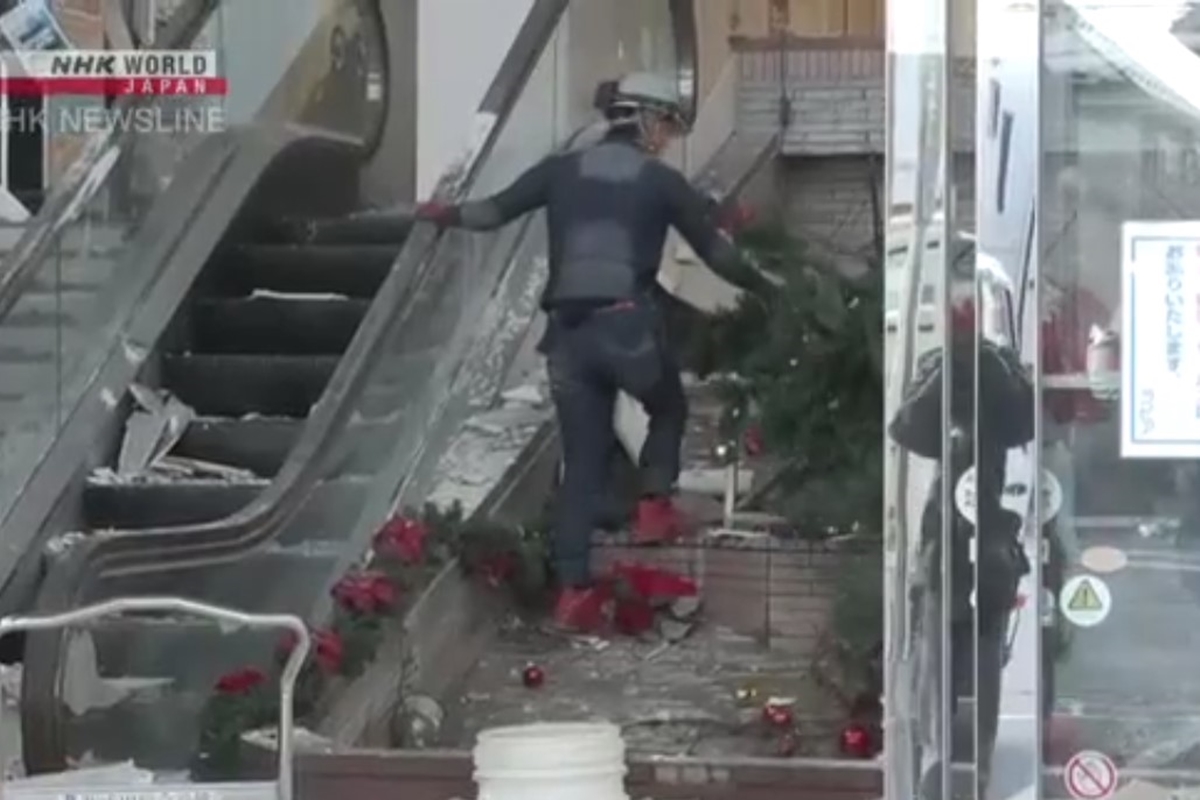 japao:-33-ficam-feridos-apos-terremoto;-alarme-de-tsunami-e-cancelado