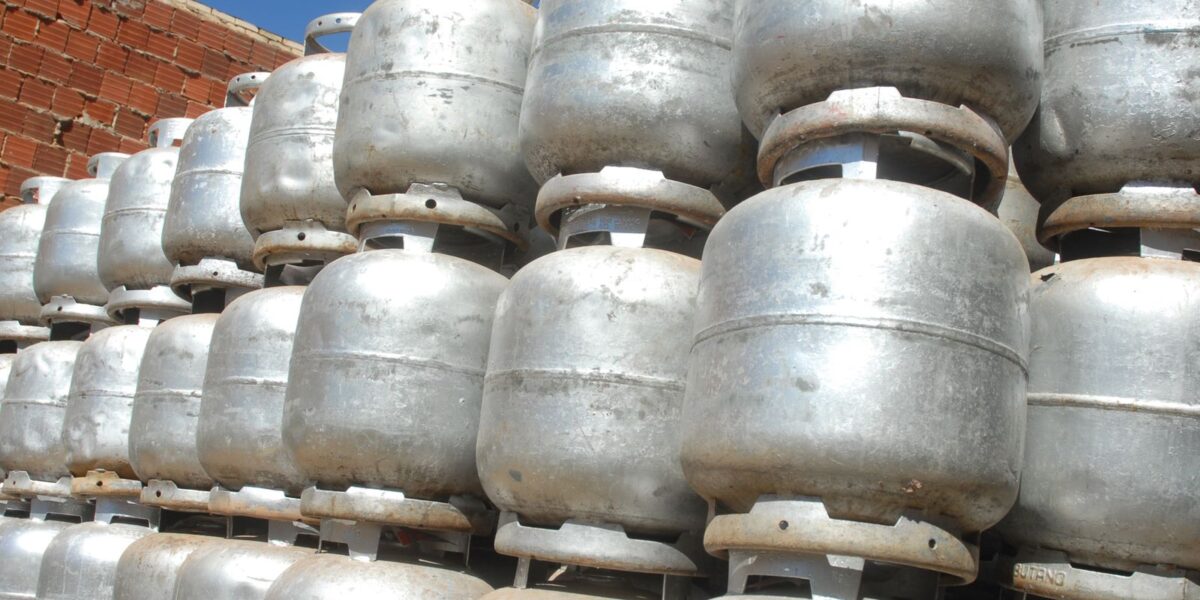 beneficiarios-com-nis-final-1-recebem-auxilio-gas-nesta-quarta-feira