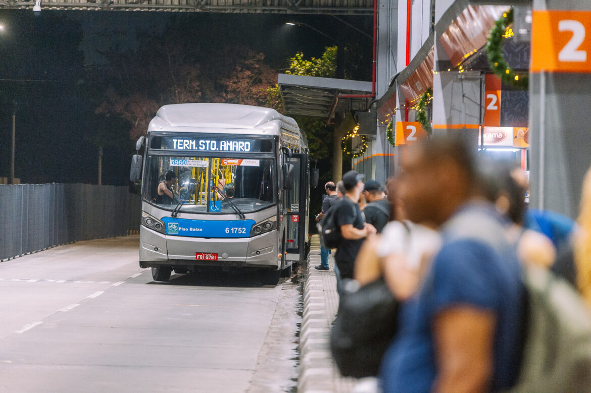 apos-greve-de-onibus-parar-sao-paulo,-circulacao-volta-ao-normal-nesta-quarta-feira