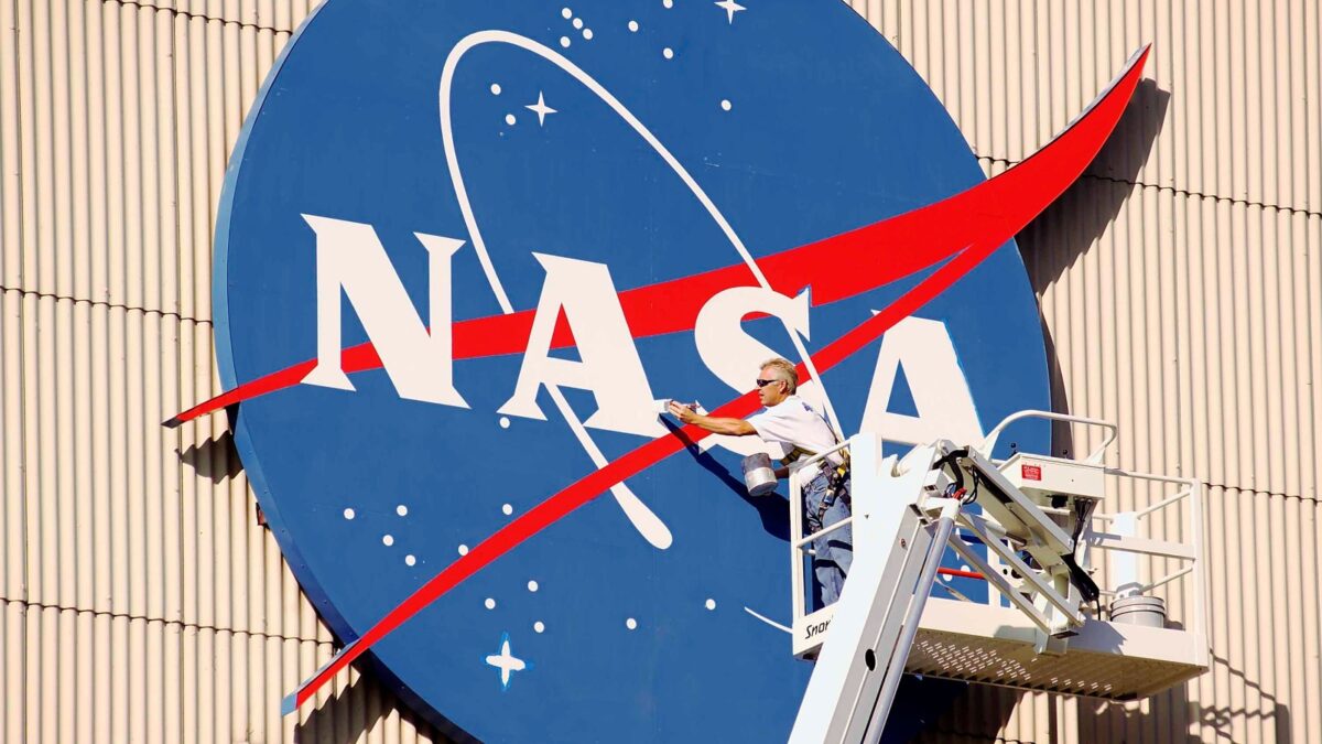 imagem-de-satelite-da-nasa-revela-gigante-ciclone-que-cobre-o-sul-do-brasil;-veja