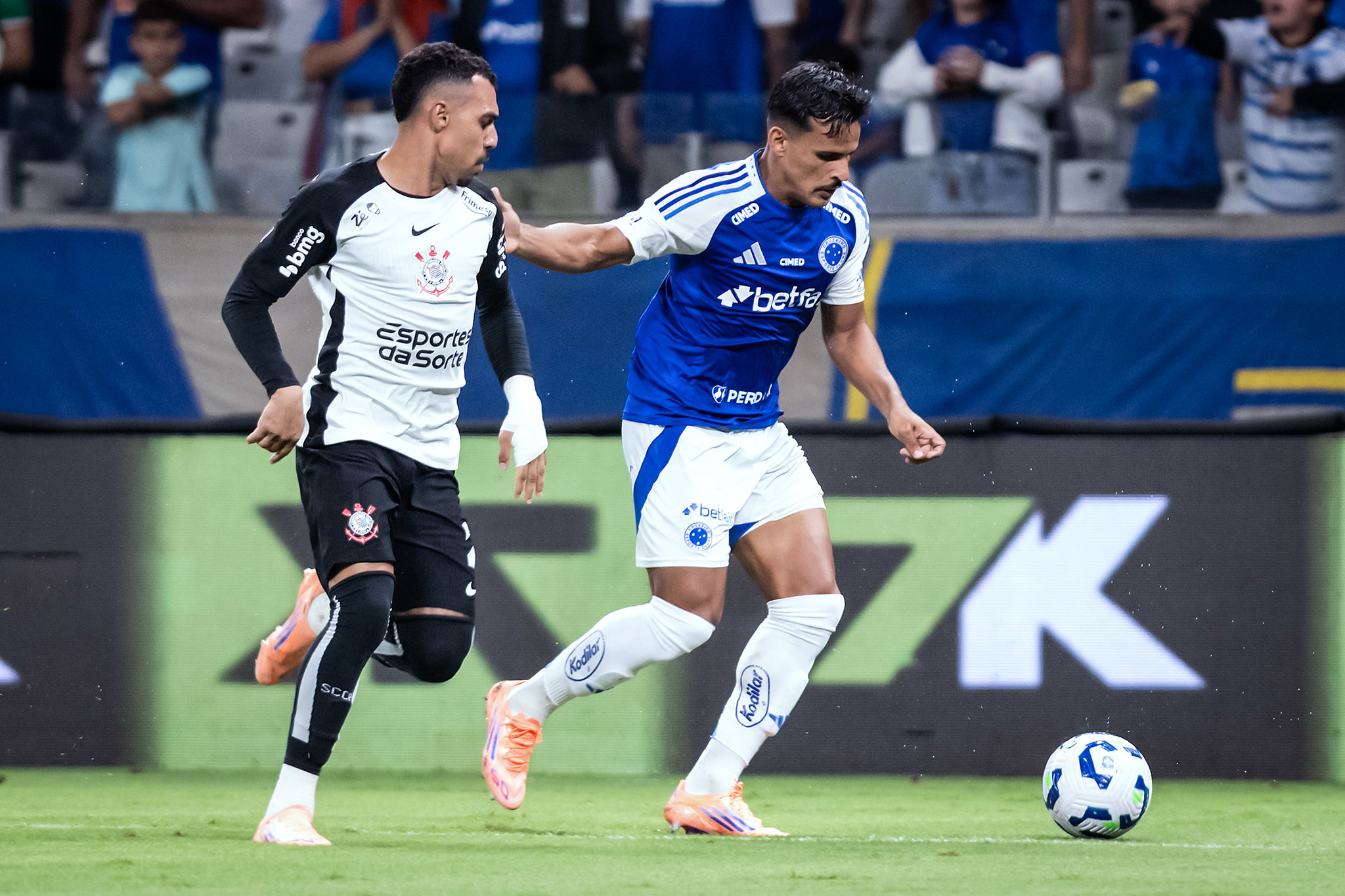 Cruzeiro x Corinthians – Onde assistir, escalações primeiro confronto das semifinais da Copa do Brasil