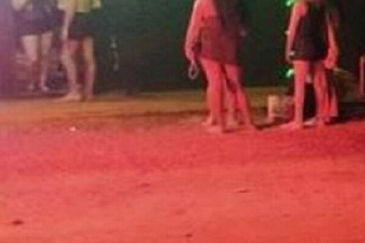 homem-de-72-anos-acusa-cabare-e-prostitutas-de-furtarem-r$-25-mil