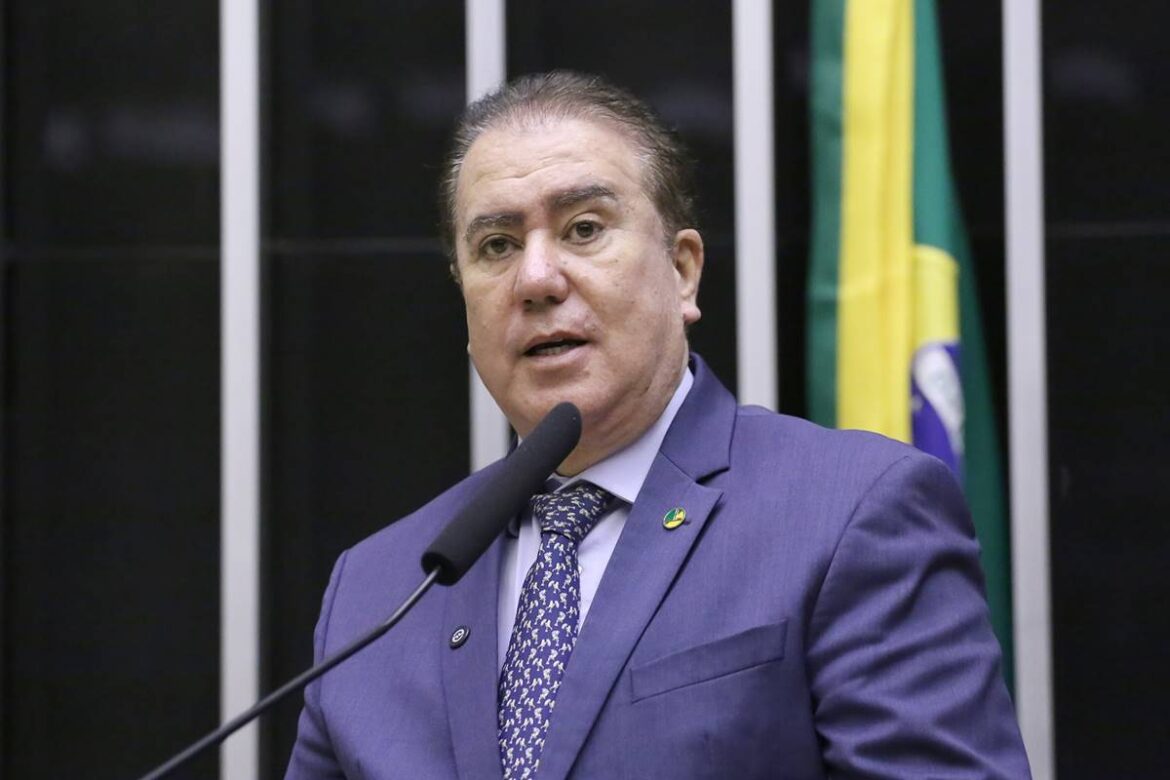 futuro-lider-do-psb-explica-porque-votou-a-favor-da-dosimetria