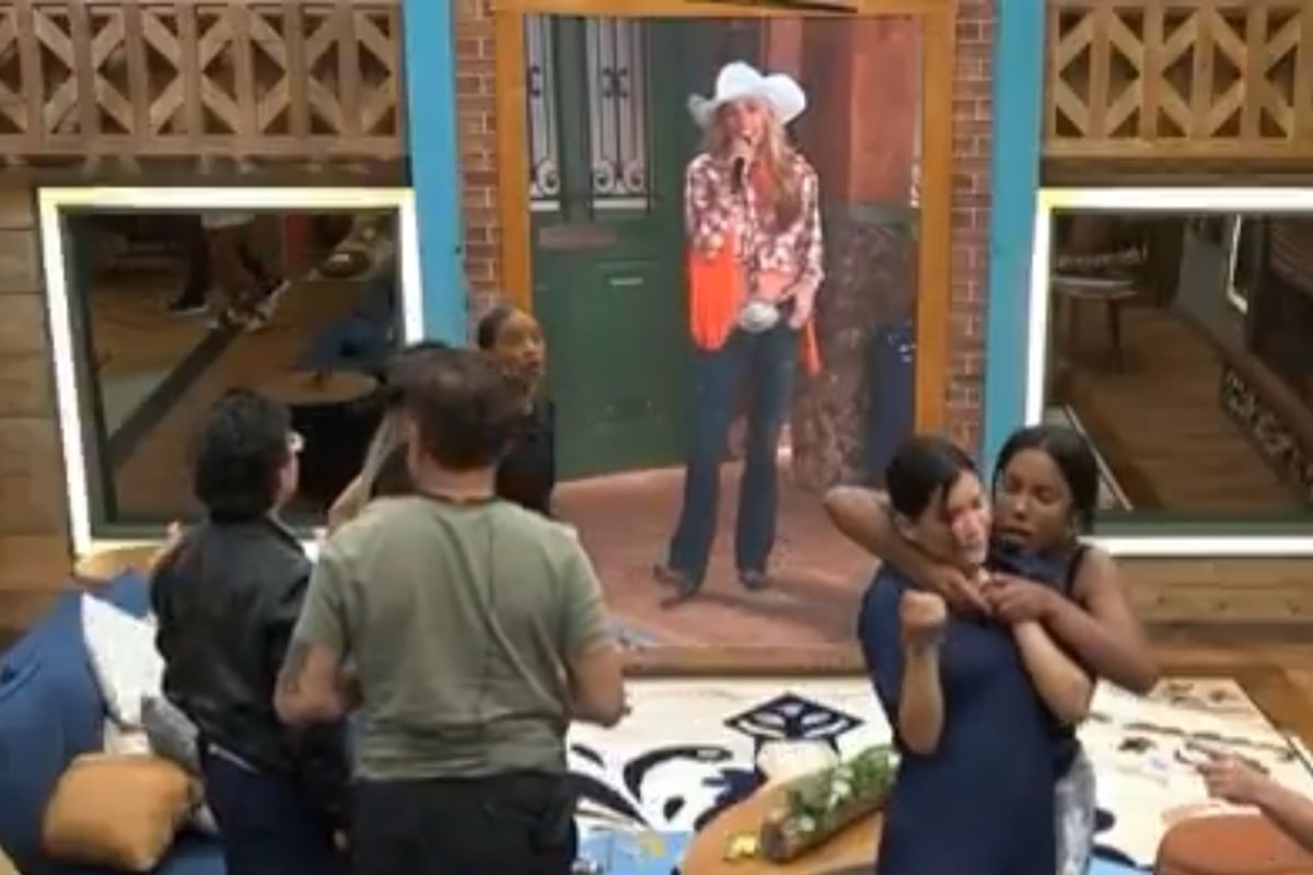 a-fazenda-17:-confira-a-briga-que-gerou-a-expulsao-de-carol-lekker