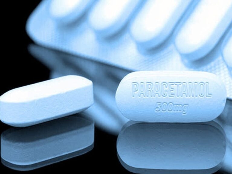 Anvisa tira lotes de paracetamol e creatina do mercado após irregularidades