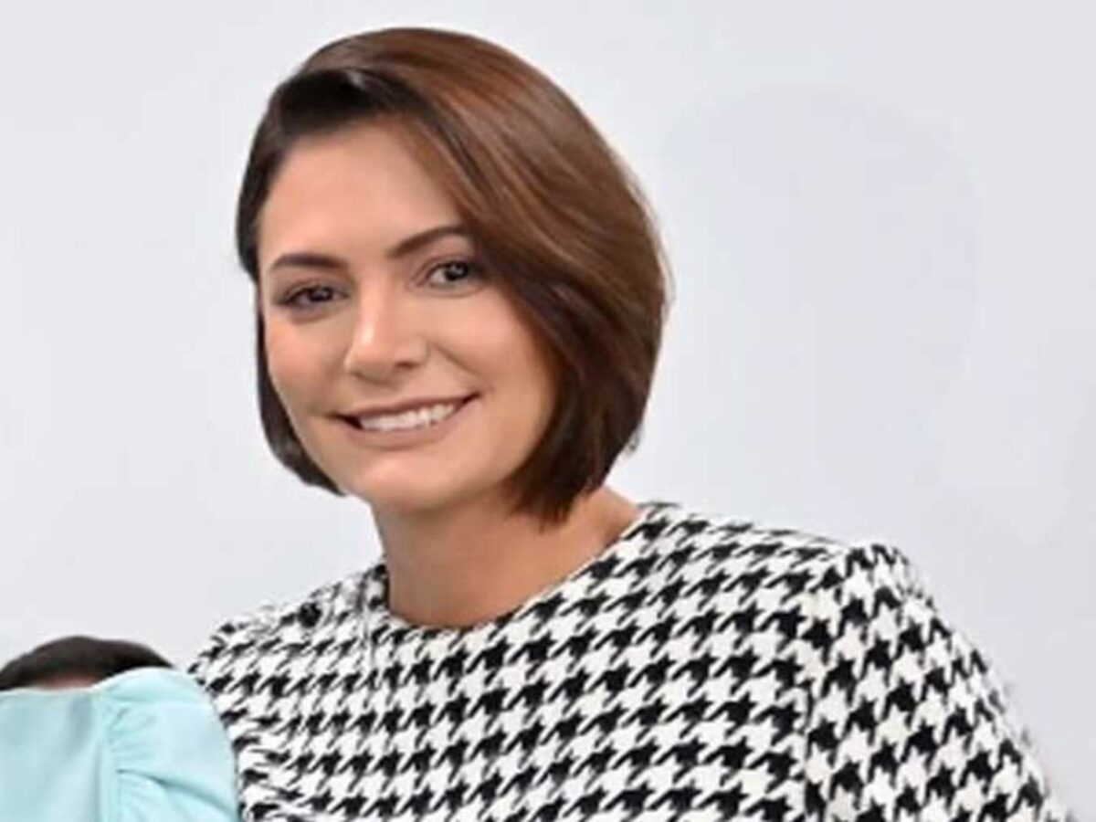 michelle-bolsonaro-critica-congresso-apos-moraes-cassar-mandato-de-carla-zambelli