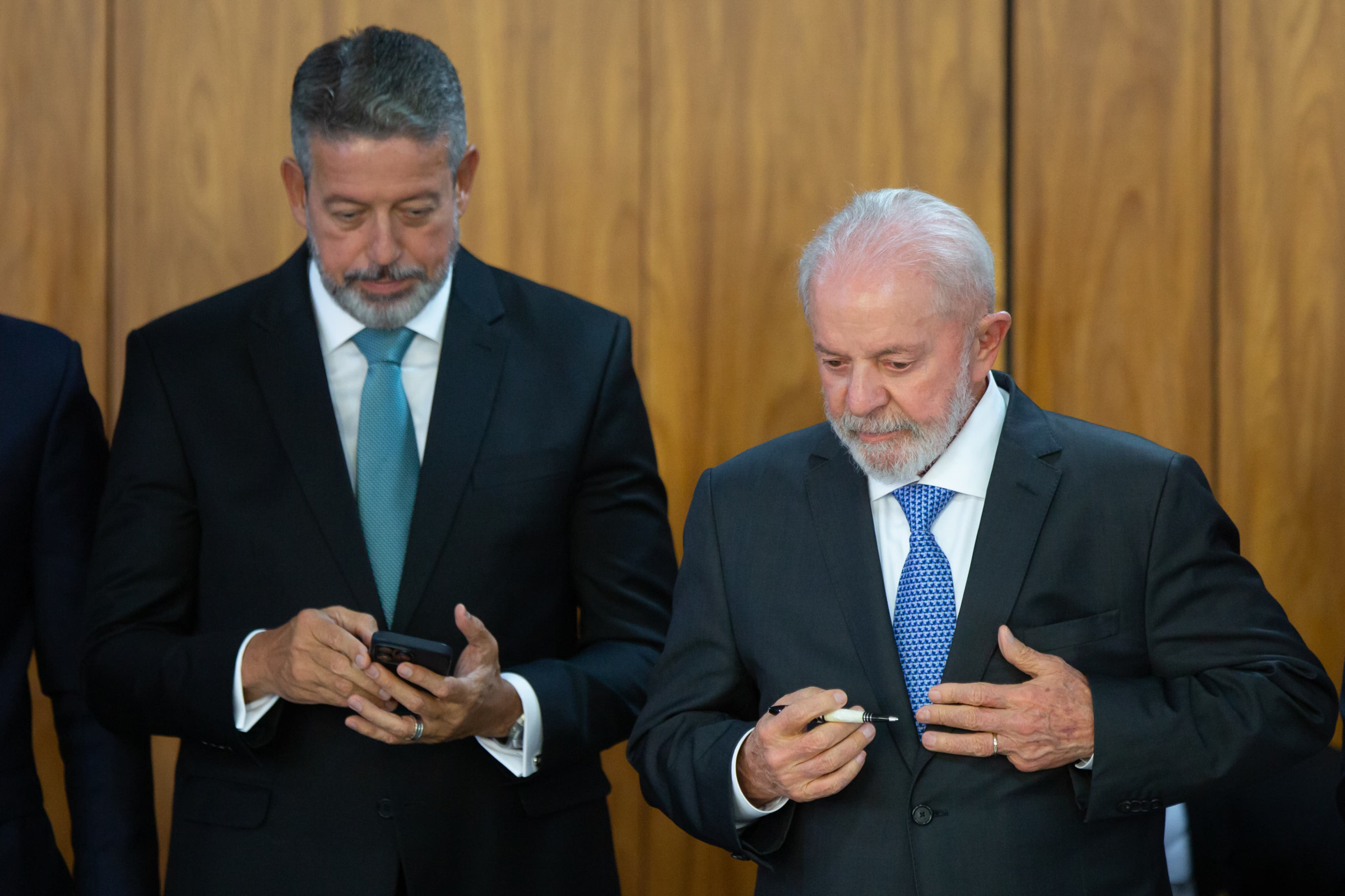 a-irritacao-de-lira-com-o-governo-apos-a-camara-salvar-glauber