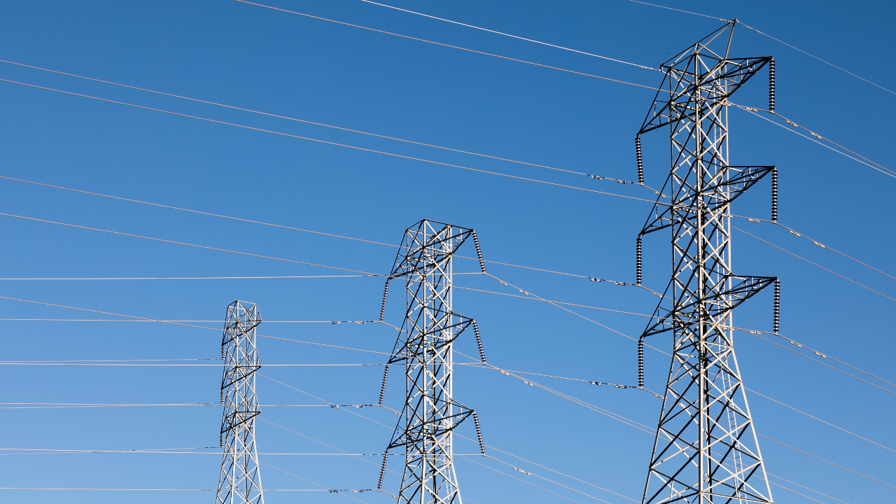 Teve prejuízo por causa da falta de energia? Saiba como pedir ressarcimento