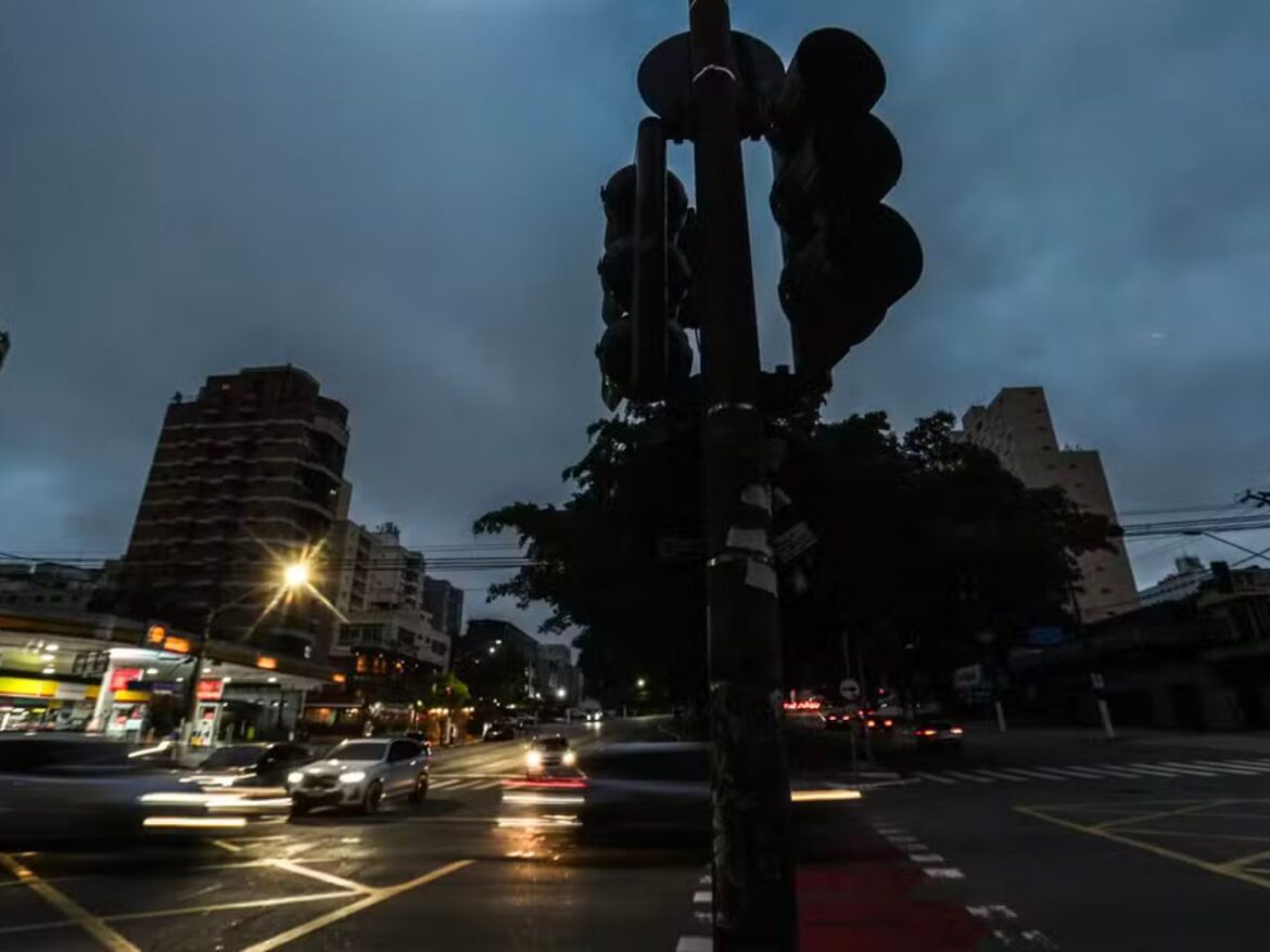 prejuizo-de-restaurantes-pode-chegar-a-r$-100-milhoes-apos-apagao-em-sp