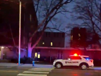 ataque-a-tiros-em-campus-de-universidade-nos-eua-deixa-mortos-e-feridos