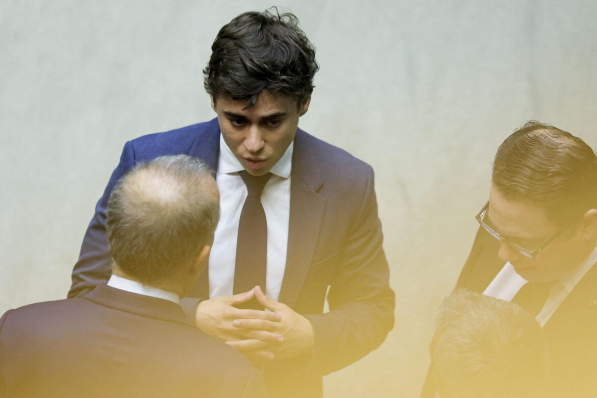 se-flavio-nao-decolar,-nikolas-aposta-em-outro-candidato-da-direita