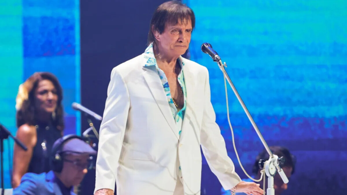 roberto-carlos-se-envolve-em-acidente-durante-gravacao-de-especial