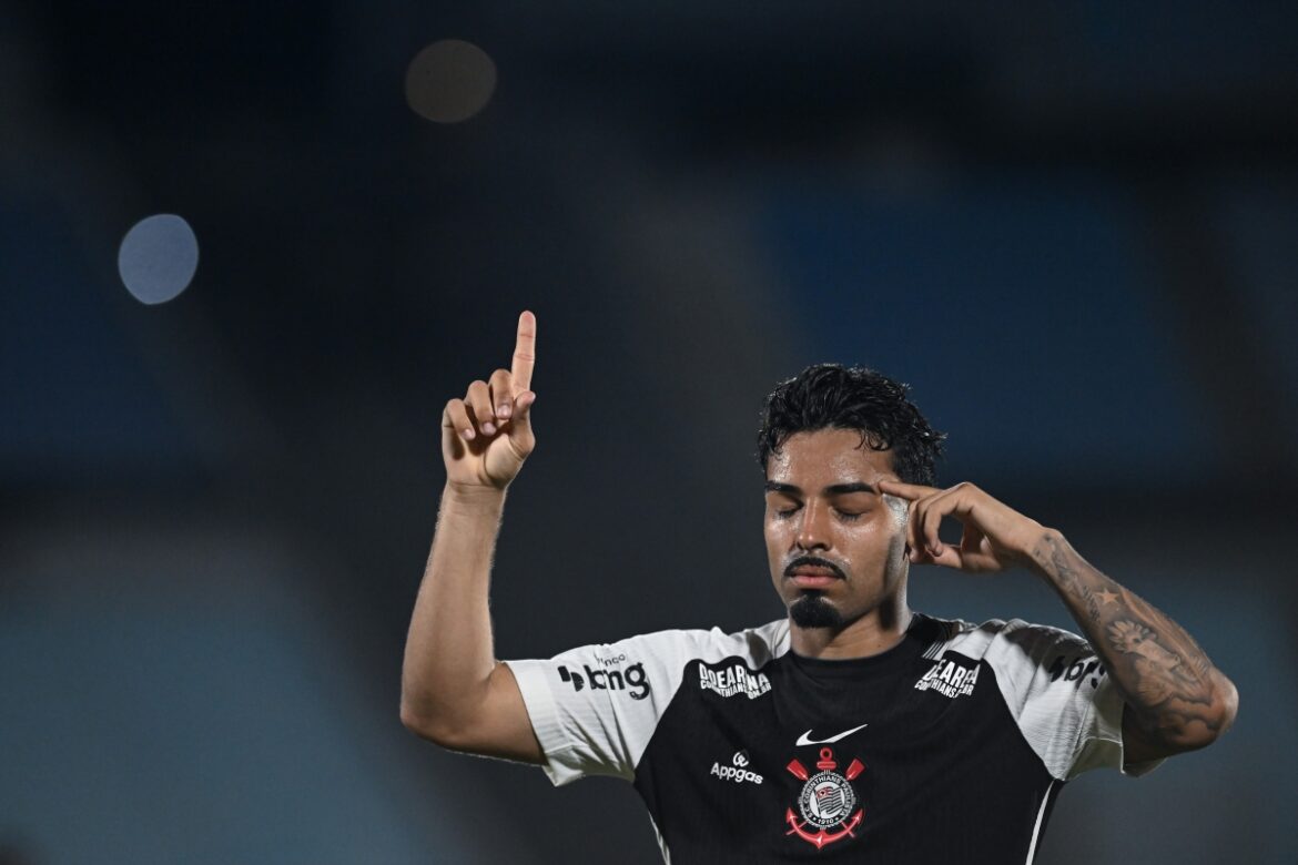 copa-do-brasil:-bidu-marca-para-o-corinthians-e-empata-no-agregado