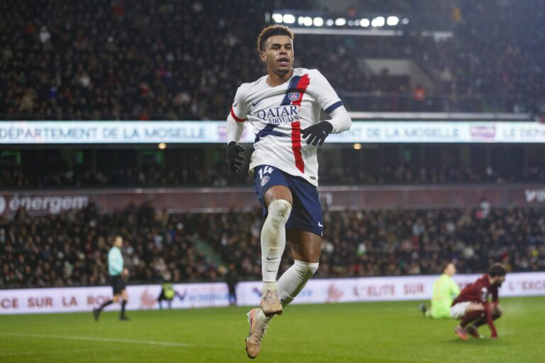 Vídeo: PSG vence no Campeonato Francês antes de jogo contra o Flamengo