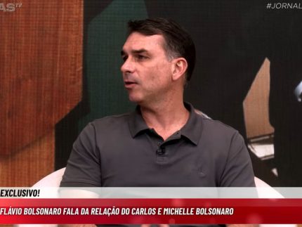 flavio-bolsonaro-nega-que-pre-candidatura-seja-chantagem-ao-centrao