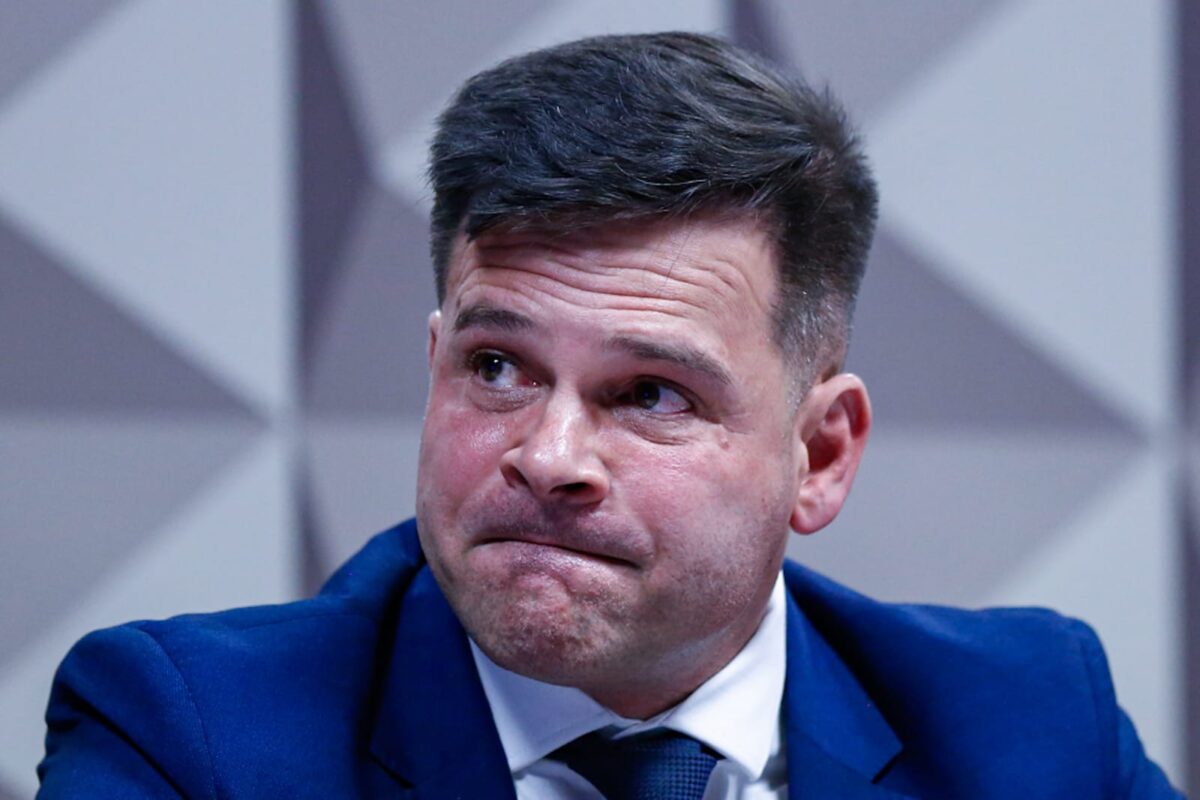 apos-condenacao-no-stf,-silvinei-vasques-deixa-cargo-em-prefeitura