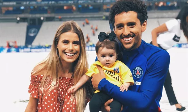 gravida,-mulher-de-jogador-brasileiro-do-psg-rebate-ataques-nas-redes