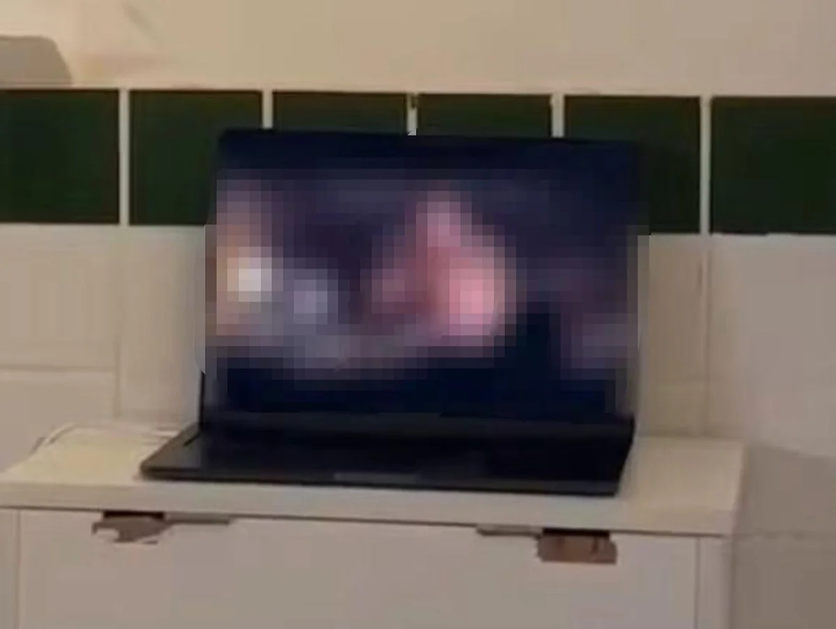 Professor exibe filme com cenas de sexo e drogas para alunos