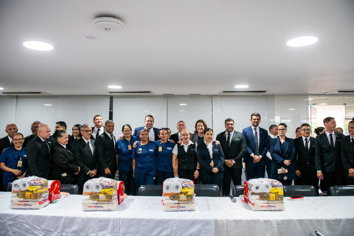 boulos-anuncia-reducao-de-jornada-para-terceirizados-do-planalto