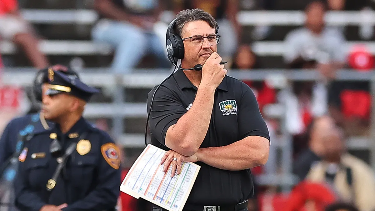 tecnico-universitario-e-demitido-apos-manter-caso-extraconjugal-com-aluna