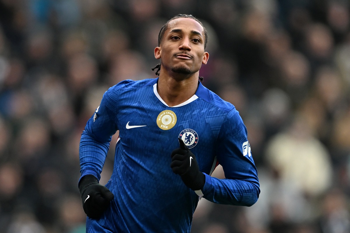 com-gol-de-joao-pedro,-chelsea-busca-empate-contra-o-newcastle