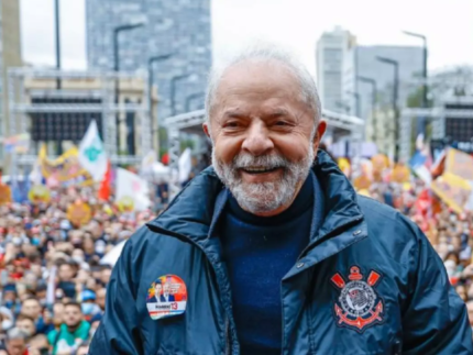 do-planalto-ao-maraca:-lula-celebra-conquista-do-corinthians-apos-decisao-contra-o-vasco