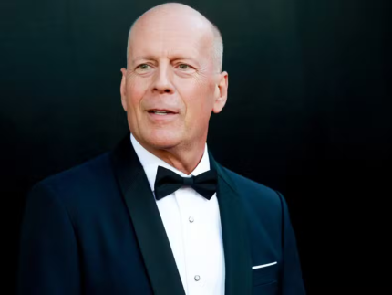 em-meio-ao-natal,-esposa-de-bruce-willis-fala-em-luto-ao-lamentar-quadro-do-ator