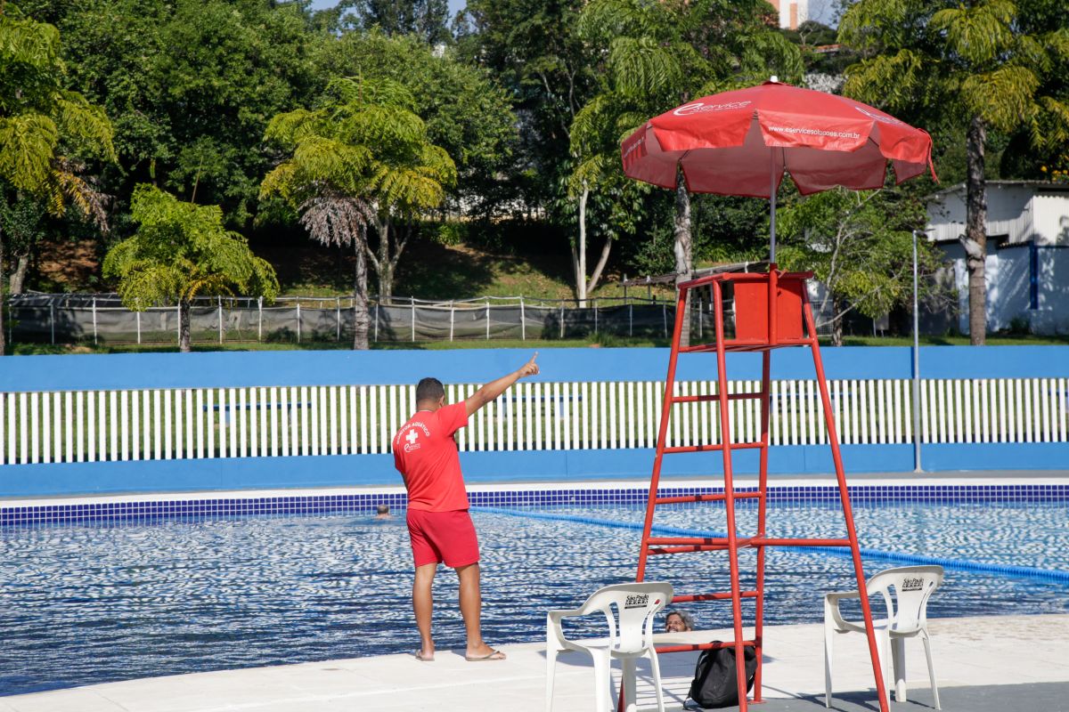 crianca-de-4-anos-morre-afogada-em-piscina-de-clube-esportivo-em-sp