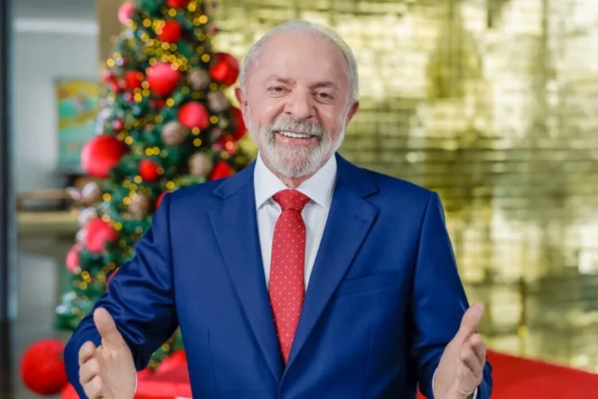 em-pronunciamento,-lula-faz-balanco-do-ano-e-prega-fim-da-escala-6×1
