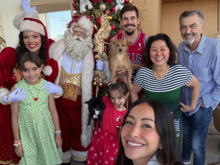 sabrina-sato-publica-foto-em-familia-celebrando-o-natal-e-revela-que-o-pai-esta-internado
