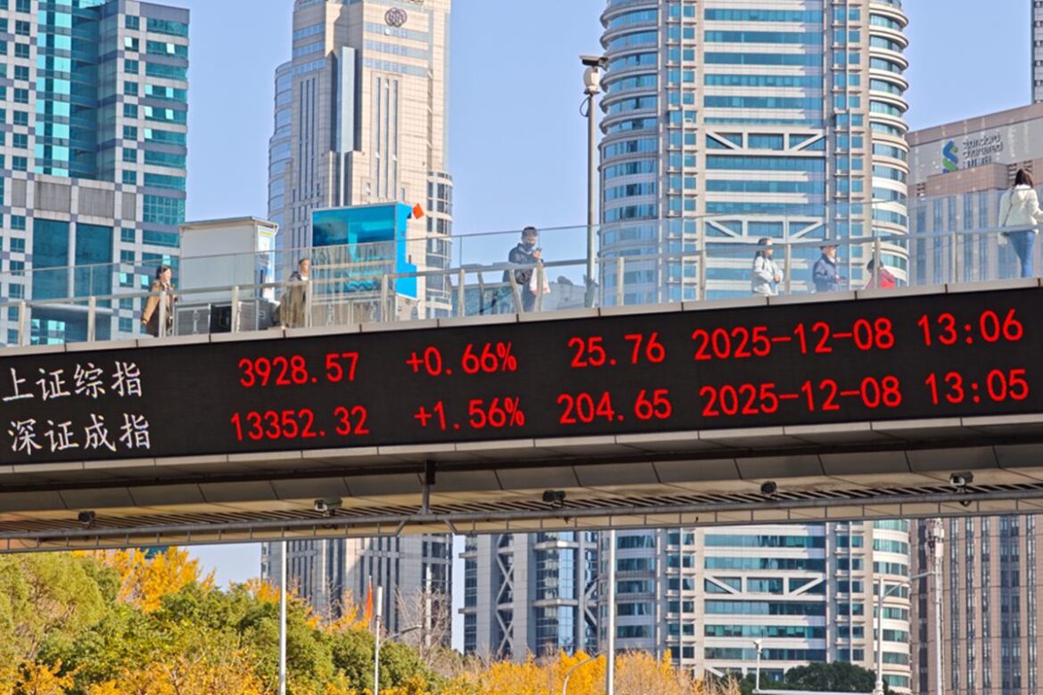 china:-indice-de-xangai-engata-maior-sequencia-positiva-em-8-meses