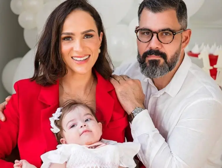 em-relato-comovente,-juliano-cazarre-fala-sobre-avanco-no-tratamento-da-filha