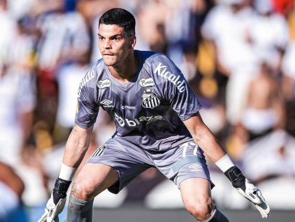 mercado:-flamengo-mira-brazao;-arias-fala-sobre-futuro-e-corinthians-avanca-por-maycon