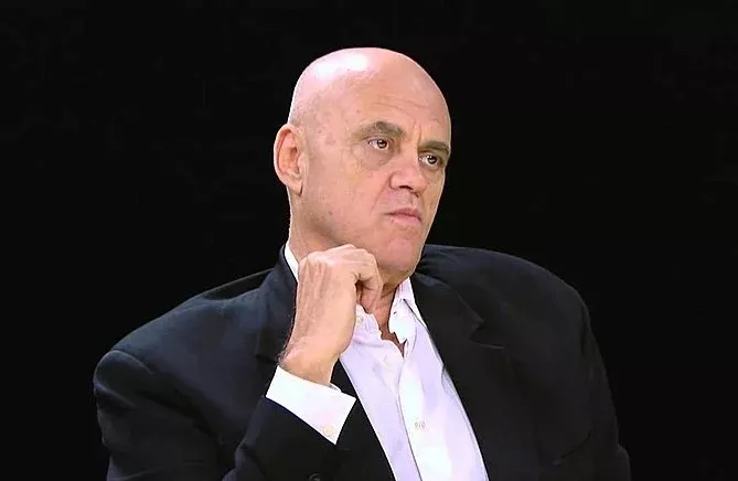 oscar-maroni-distribuiu-2-caminhoes-de-cerveja-quando-lula-foi-preso,-relembre