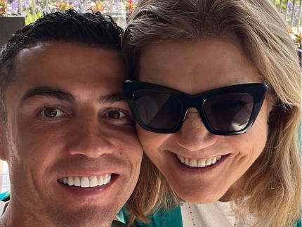 mae-de-cristiano-ronaldo,-dolores-faz-71-anos-e-ganha-mensagem-de-carinho-do-craque